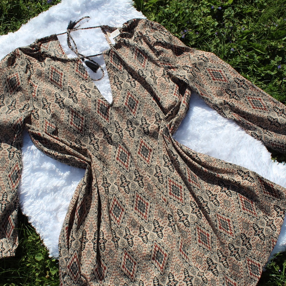 AMUSE PRINTED BOHEMIAN DRESS